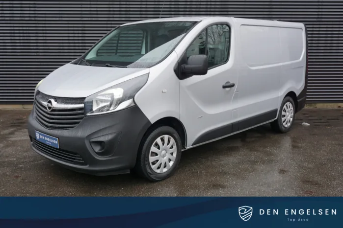 Opel Vivaro 120pk L1H1 Sport Navigatie Trekhaak Cruise control Airco 3-zits