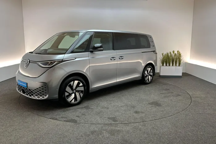 Volkswagen ID. Buzz Pro 286pk 86kWh LWB 7 persoons