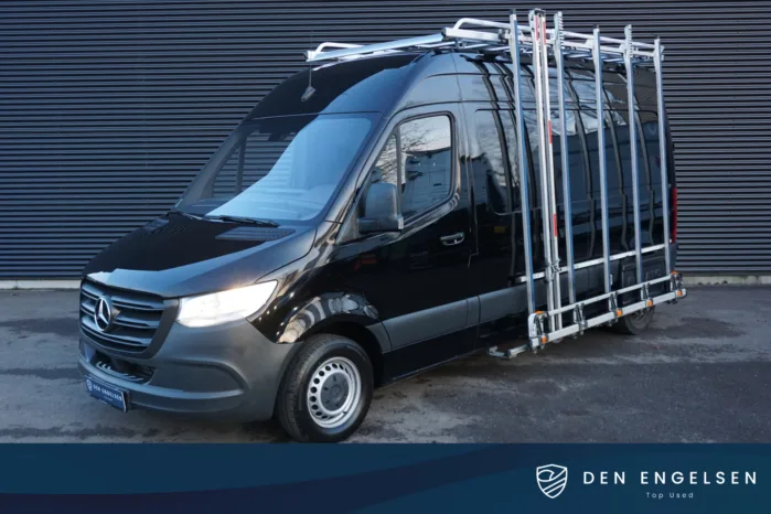 Mercedes-Benz Sprinter 314 140pk Automaat L2H2 Groot Navi Trekhaak Apple Carplay Camera Glasresteel Cruise control 10.2" MBUX