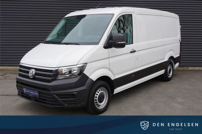 Volkswagen Crafter 35 140pk L3H2 / L2H1 Trekhaak Apple Carplay 3-zits Parkeersensoren Euro6